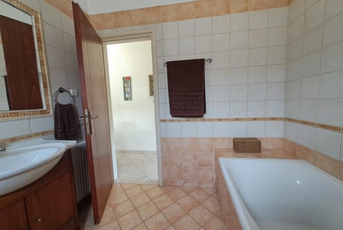 Image No.14-3 Bed Villa for sale