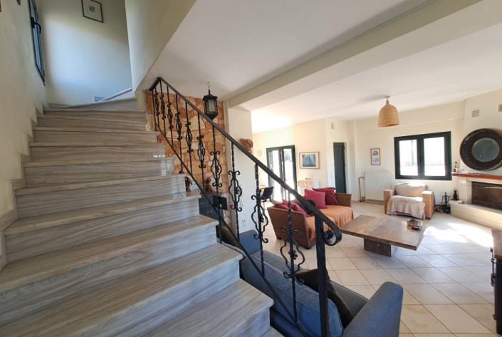 Image No.19-3 Bed Villa for sale