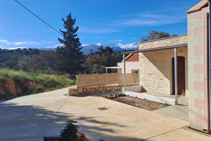 Image No.3-2 Bed House for sale