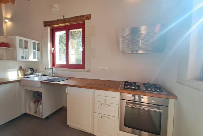 Image No.13-2 Bed House for sale