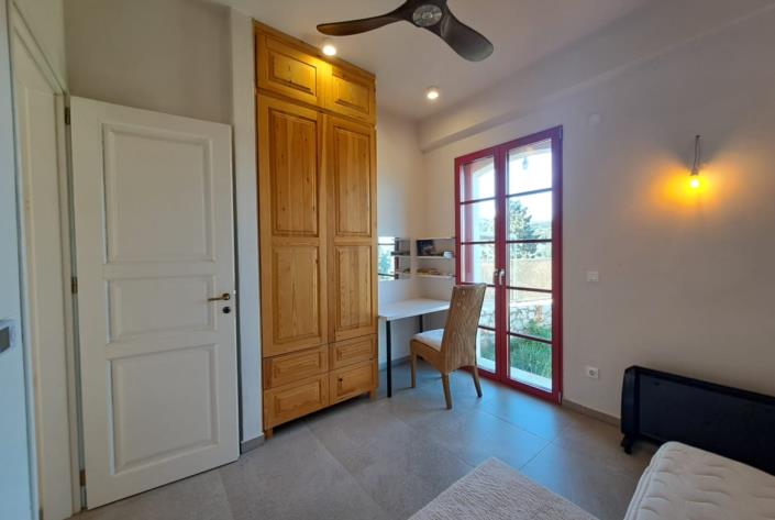 Image No.26-2 Bed House for sale