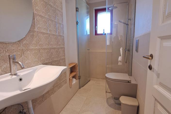 Image No.33-2 Bed House for sale