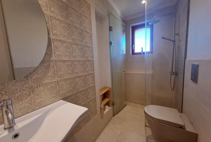 Image No.34-2 Bed House for sale