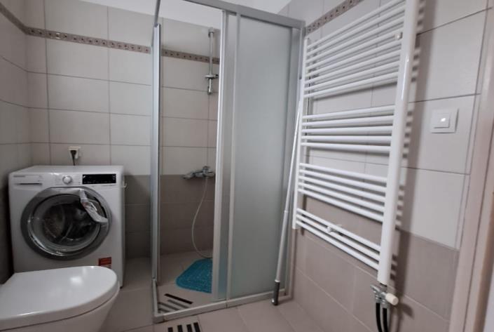 Image No.23-3 Bed Bungalow for sale