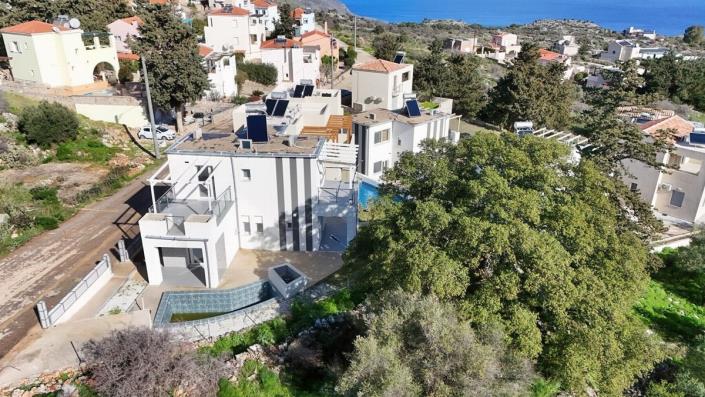 Image No.3-2 Bed Villa for sale