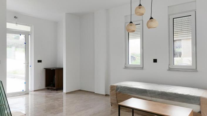 Image No.5-2 Bed Villa for sale