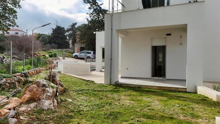 Image No.25-2 Bed Villa for sale