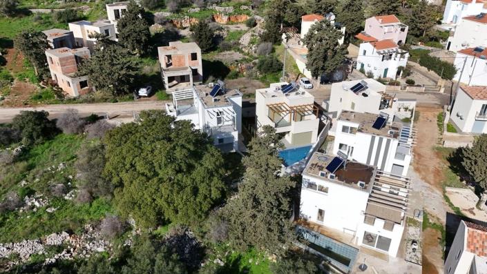 Image No.10-2 Bed Villa for sale