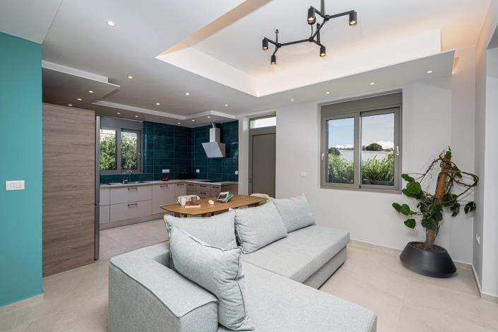 Image No.2-2 Bed Villa for sale