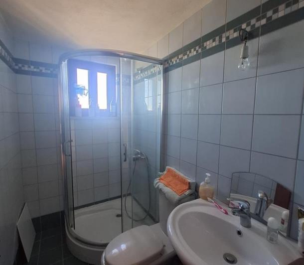 Image No.20-2 Bed House for sale