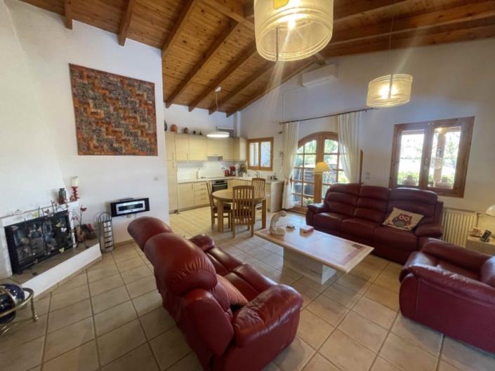 Image No.5-Villa de 3 chambres à vendre à Roumali