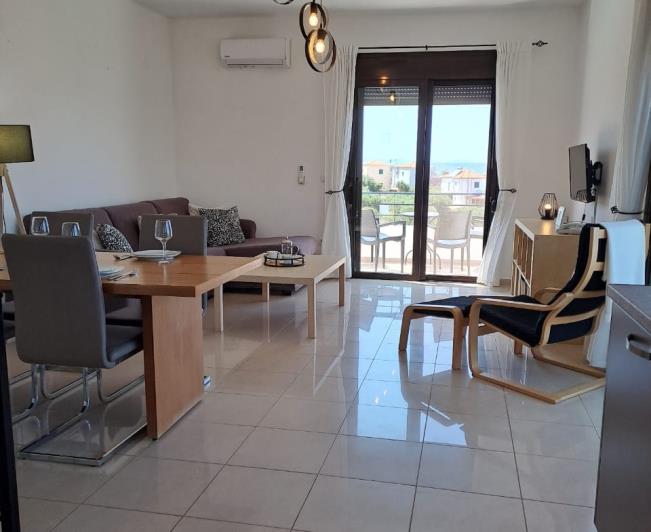 Image No.33-2 Bed Villa for sale