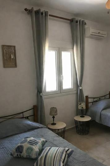 Image No.5-2 Bed Villa for sale