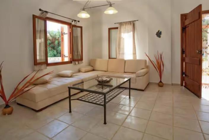 Image No.9-3 Bed Villa for sale