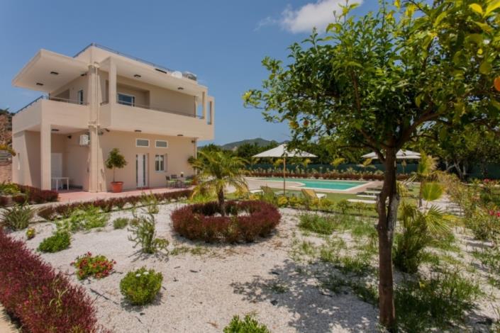 Image No.24-4 Bed Apartment for sale