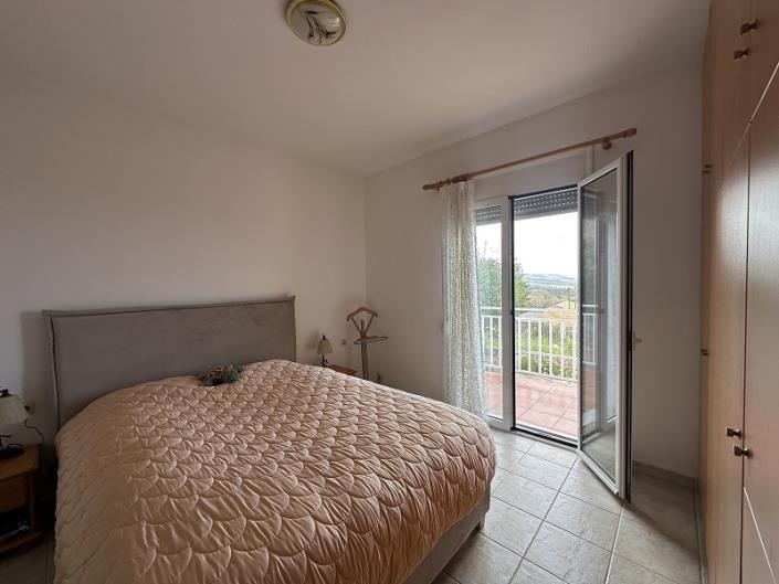 Image No.10-3 Bed Villa for sale