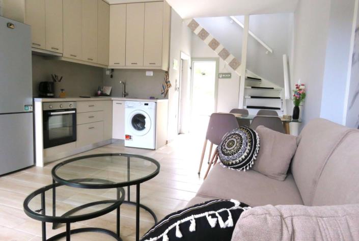 Image No.8-1 Bed House for sale