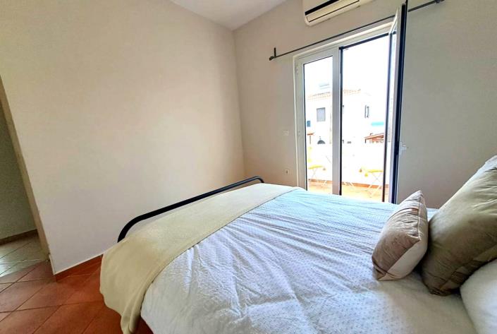 Image No.18-1 Bed Apartment for sale