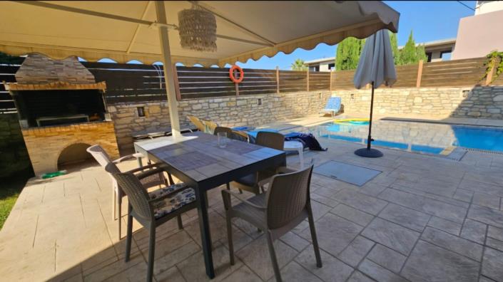 Image No.21-3 Bed Villa for sale