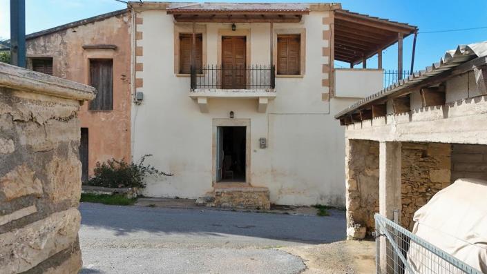 Image No.2-1 Bed House for sale