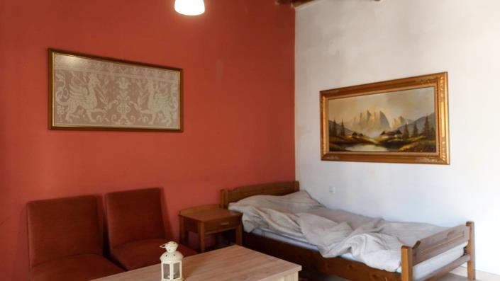Image No.15-1 Bed House for sale