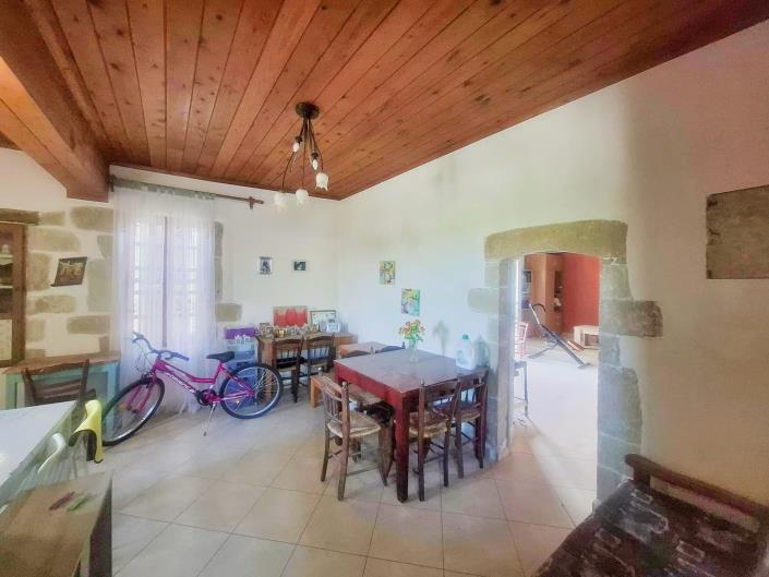 Image No.20-1 Bed House for sale