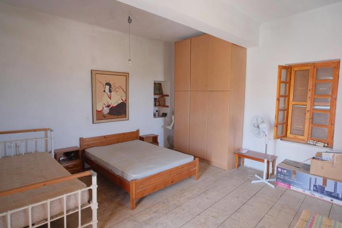 Image No.25-1 Bed House for sale