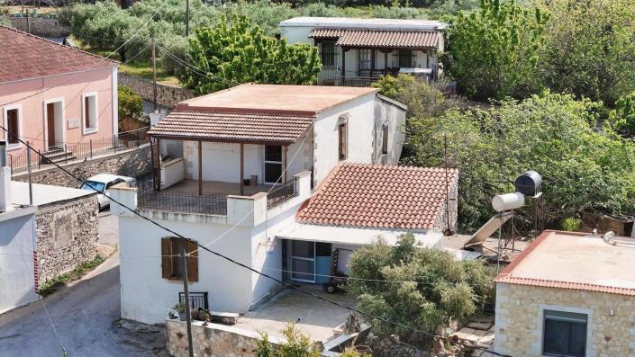 Image No.33-1 Bed House for sale