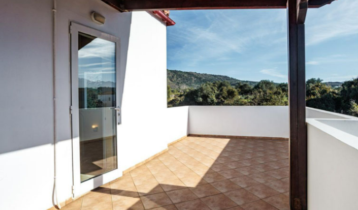 Image No.20-2 Bed Villa for sale