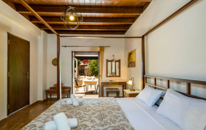 Image No.10-4 Bed Villa for sale