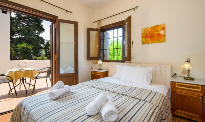 Image No.18-4 Bed Villa for sale