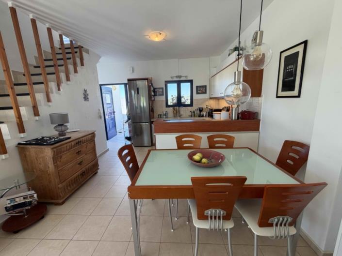 Image No.6-3 Bed House for sale