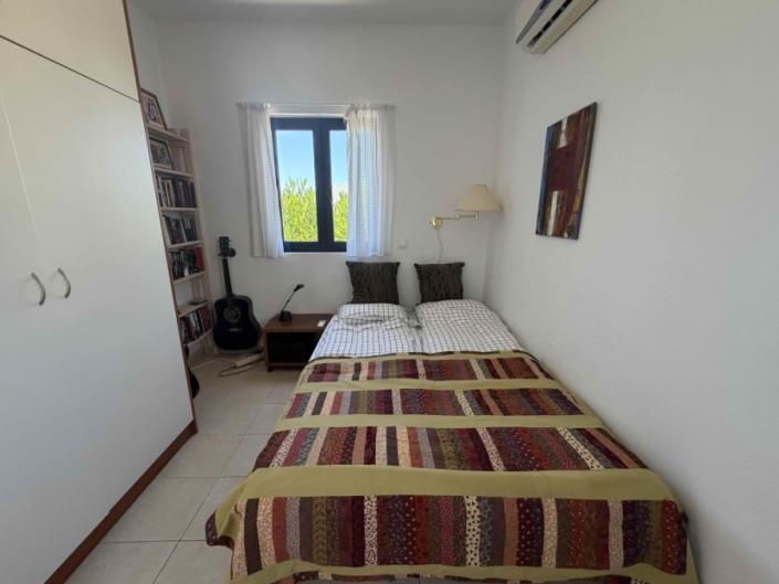 Image No.10-3 Bed House for sale