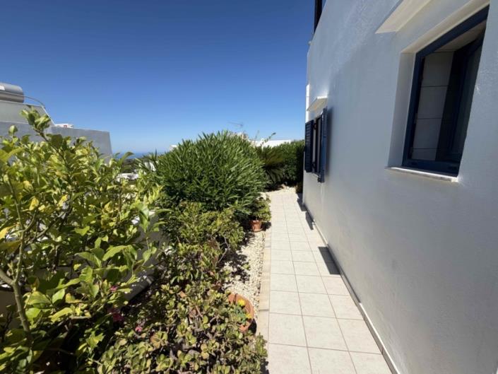 Image No.24-3 Bed House for sale