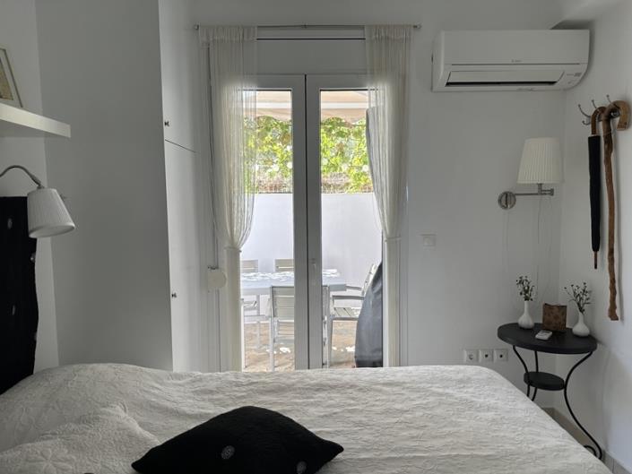 Image No.9-2 Bed House for sale