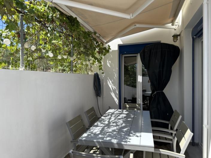 Image No.11-2 Bed House for sale