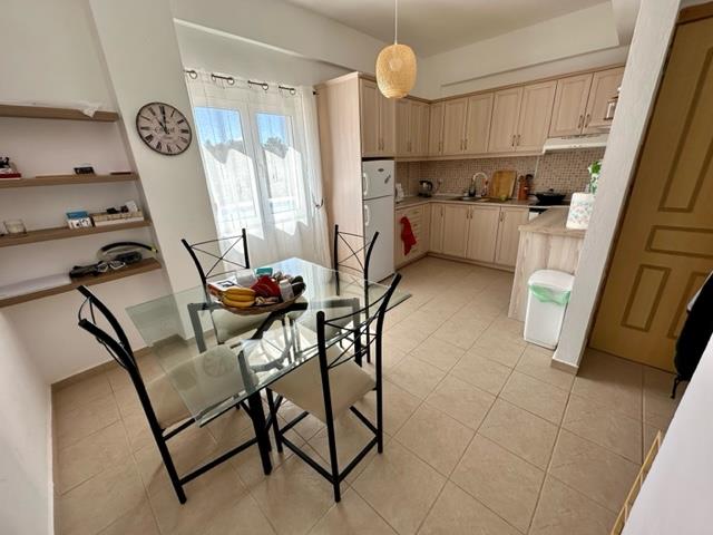 Image No.6-2 Bed House for sale