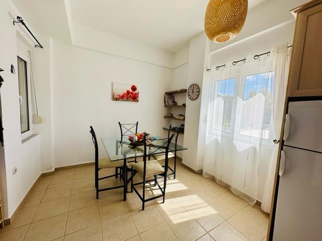 Image No.7-2 Bed House for sale