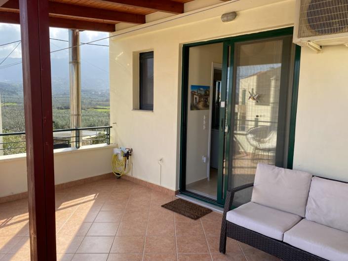 Image No.42-2 Bed Maisonette for sale