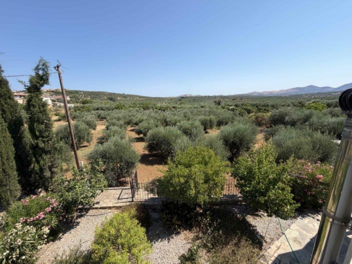 Image No.17-2 Bed Villa for sale