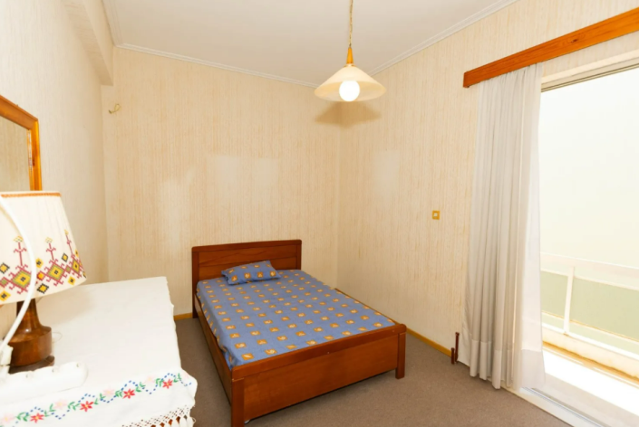Image No.19-3 Bed House for sale