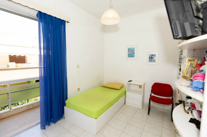 Image No.21-3 Bed House for sale