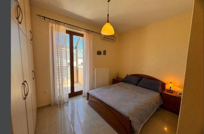 Image No.9-3 Bed Villa for sale