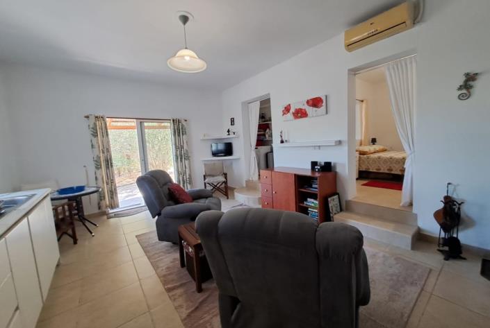 Image No.11-1 Bed House for sale