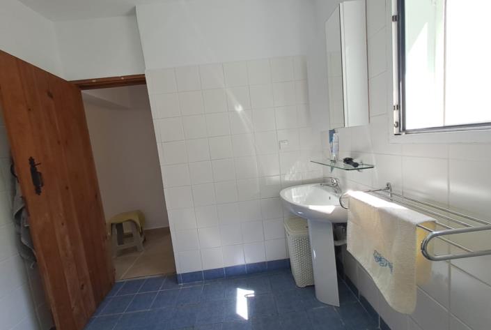 Image No.14-1 Bed House for sale