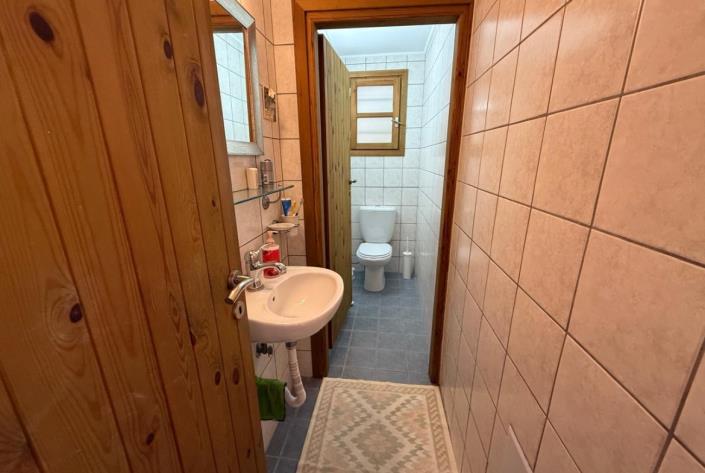 Image No.24-2 Bed House for sale