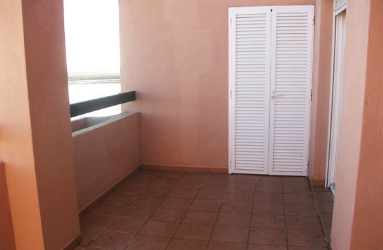 Image No.24-2 Bed Apartment for sale