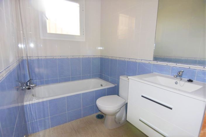 Image No.13-2 Bed Villa for sale