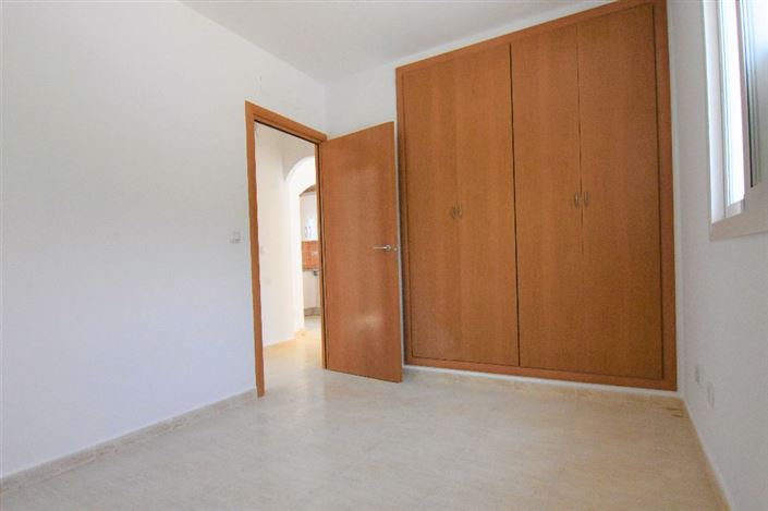 Image No.15-2 Bed Villa for sale