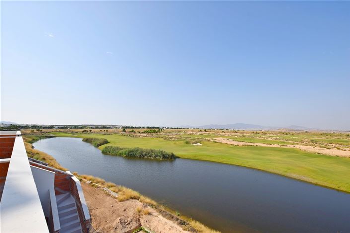 Image No.20-2 Bed Apartment for sale